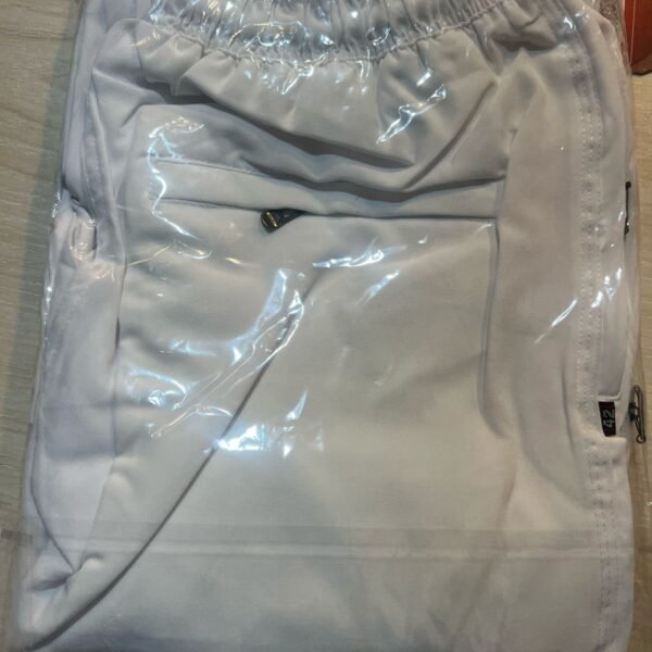 MICRO WHITE