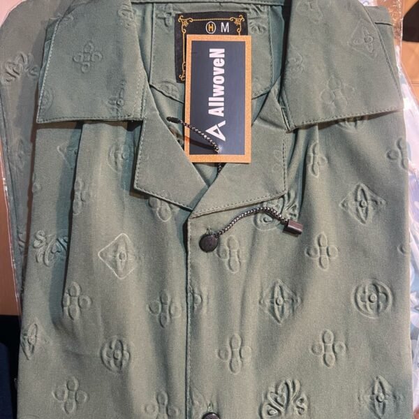 GREEN SOLID