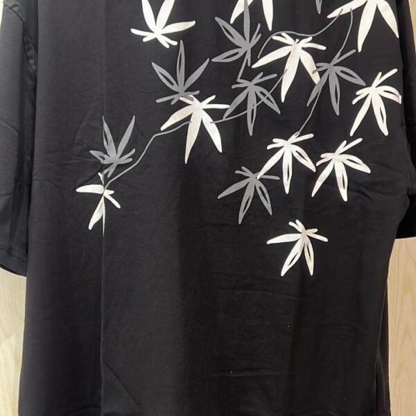 LEAF BLACK