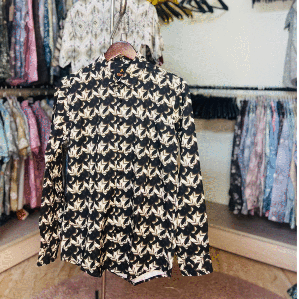 BALCK AND GERY MAGNET GEOMETRIC PRINT